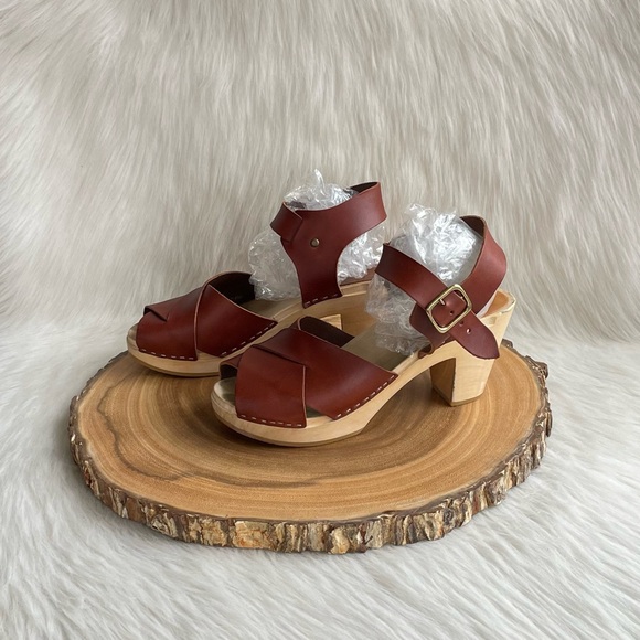 Bryr Emma leather cross over handmade high heel leather clogs - Picture 3 of 13